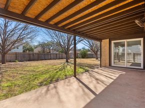6803 Fence Line DR, Austin TX 78749
