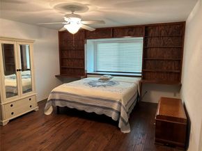 6803 Fence Line DR, Austin TX 78749