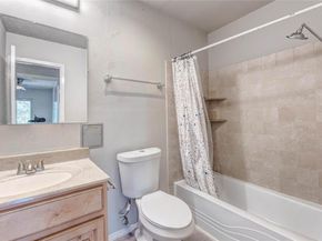 901 E Village LN, Austin TX 78758