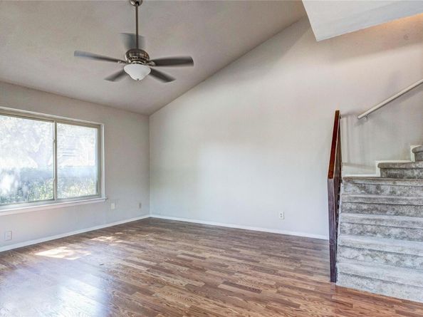 901 E Village LN, Austin TX 78758