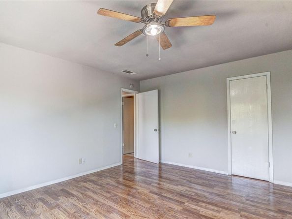901 E Village LN, Austin TX 78758