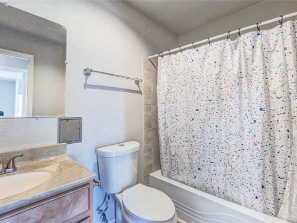 901 E Village LN, Austin TX 78758
