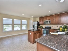 106 Kickapoo Creek LN, Georgetown TX 78633