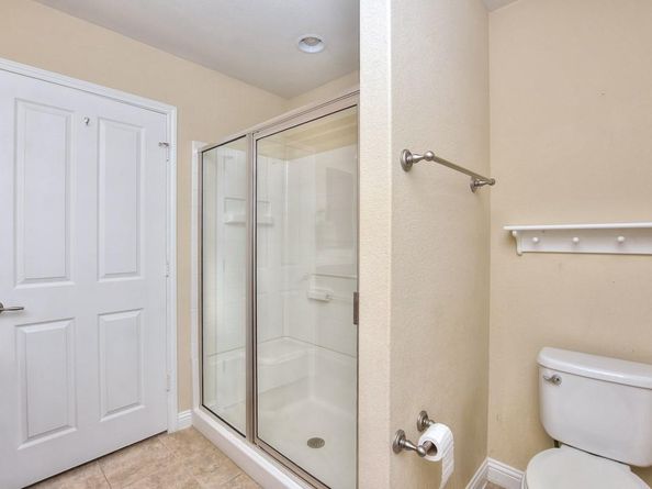 106 Kickapoo Creek LN, Georgetown TX 78633