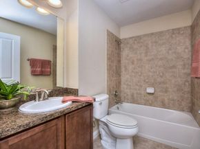 106 Kickapoo Creek LN, Georgetown TX 78633