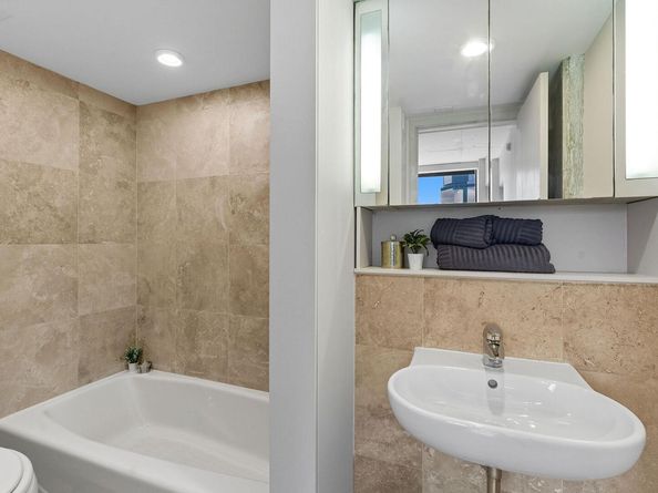 1212 Guadalupe ST 805, Austin TX 78701