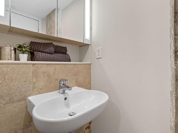 1212 Guadalupe ST 805, Austin TX 78701