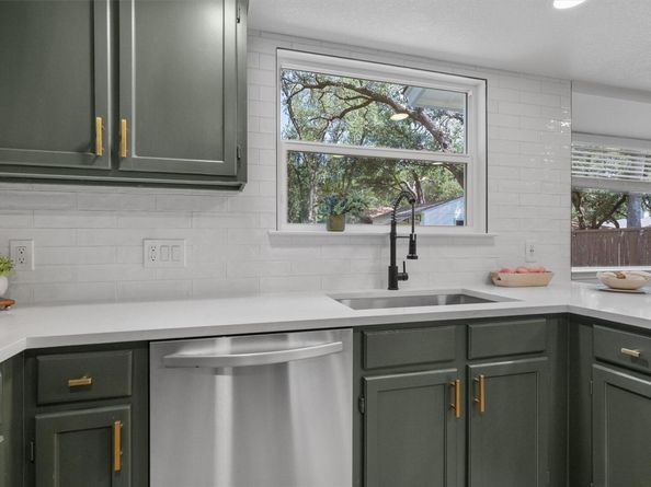 9730 Anderson Village DR, Austin TX 78729