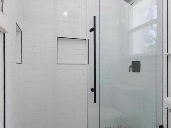 9730 Anderson Village DR, Austin TX 78729