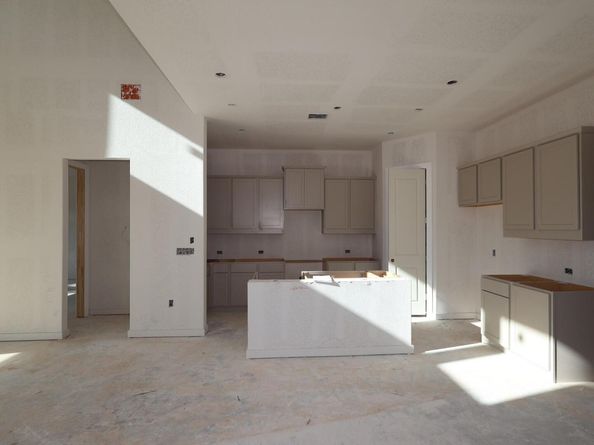 801 Corvallis DR, Leander TX 78641