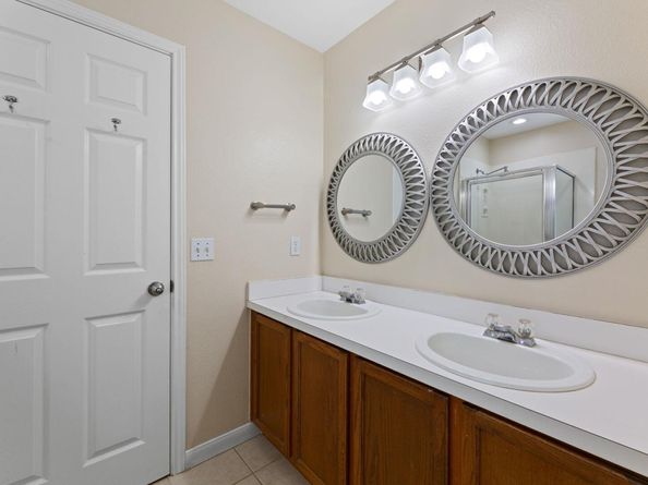 816 Rusk RD, Round Rock TX 78665
