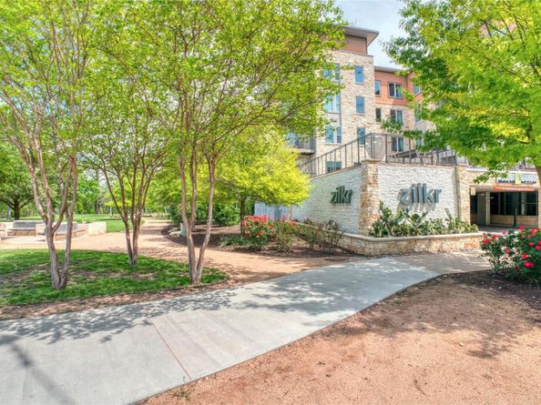 1900 Barton Springs RD 5033, Austin TX 78704