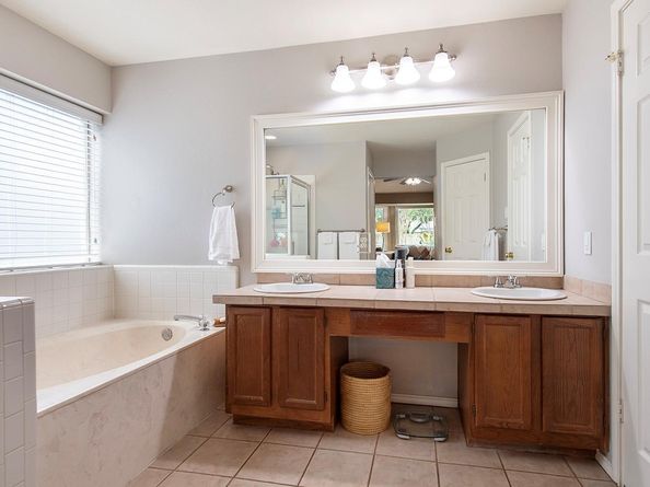 405 Reinhardt BLVD, Georgetown TX 78626
