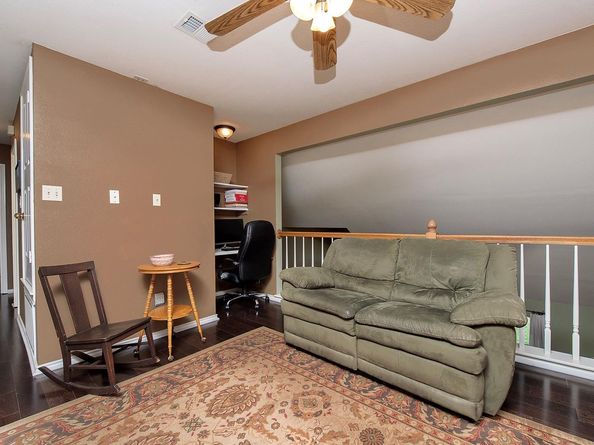405 Reinhardt BLVD, Georgetown TX 78626