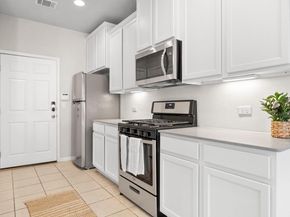 1612 Catalan RD 201, Austin TX 78748