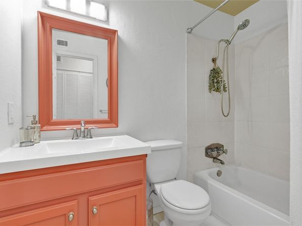 3018 S 1st ST 112, Austin TX 78704