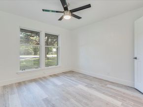 11146 Pinehurst DR, Austin TX 78747