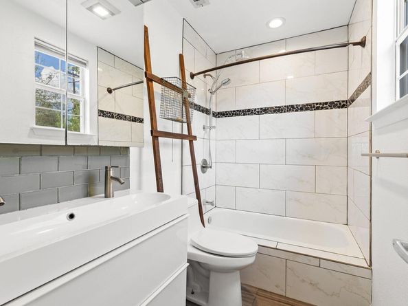 5307 Ledesma RD, Austin TX 78721