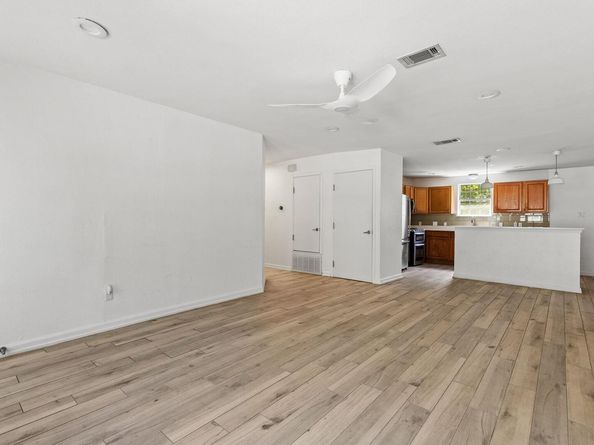 5307 Ledesma RD, Austin TX 78721