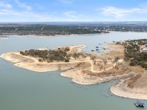 18702 Venture DR, Point Venture TX 78645