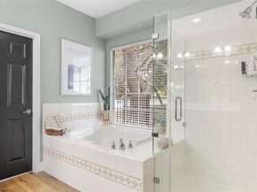 18702 Venture DR, Point Venture TX 78645