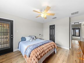 18702 Venture DR, Point Venture TX 78645