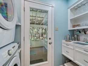 201 N Oak Hollow RD, Georgetown TX 78628