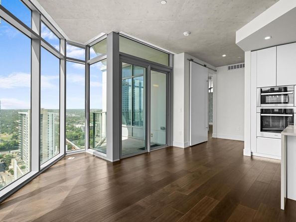 501 West Ave 3201, Austin TX 78701
