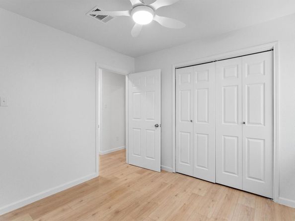 8121 Almondsbury LN, Austin TX 78748