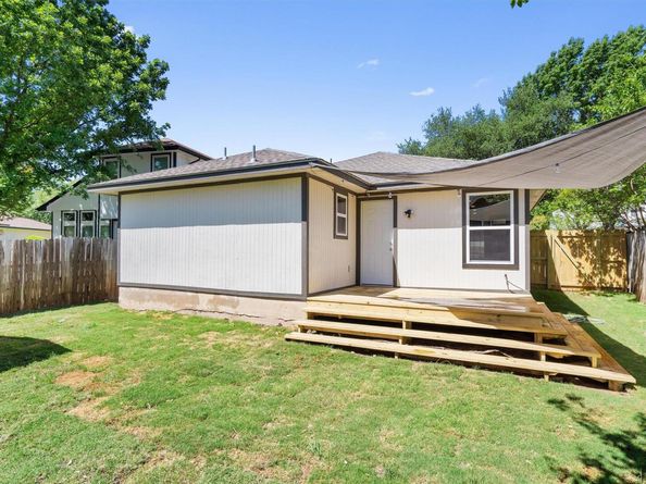 8121 Almondsbury LN, Austin TX 78748