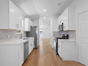 8121 Almondsbury LN, Austin TX 78748