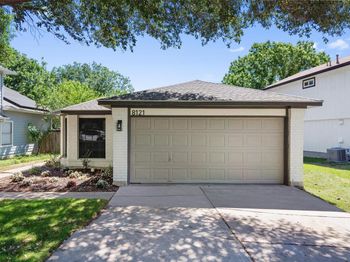 8121 Almondsbury LN