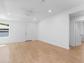 8121 Almondsbury LN, Austin TX 78748