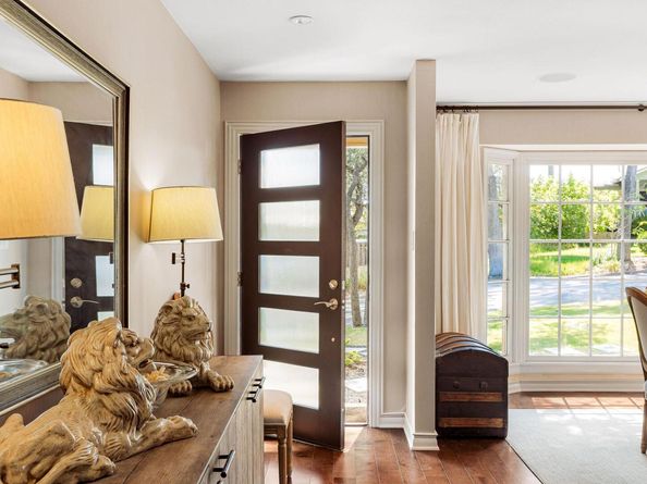 2700 Rockingham DR, Austin TX 78704