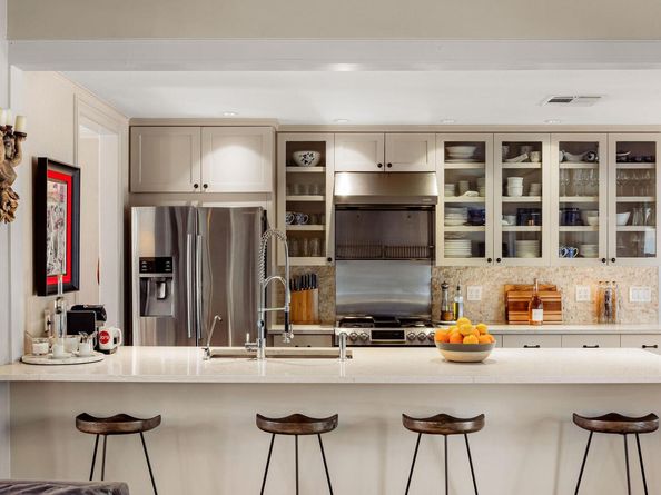 2700 Rockingham DR, Austin TX 78704