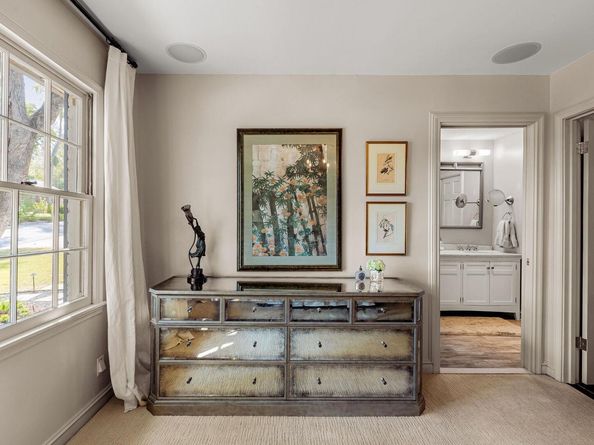 2700 Rockingham DR, Austin TX 78704