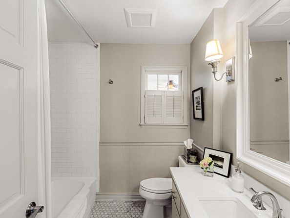 2700 Rockingham DR, Austin TX 78704