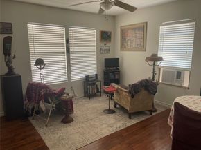 1119 Mark ST D, Austin TX 78721