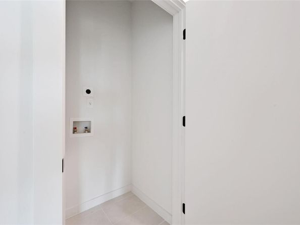 2209 S 1st ST 209, Austin TX 78704