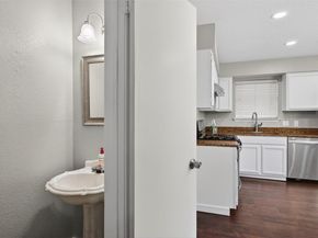 7601 Windrush DR, Austin TX 78729