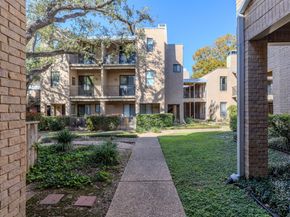 611 E 45th ST 25, Austin TX 78751