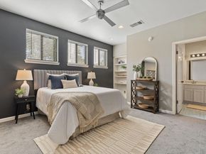 611 E 45th ST 25, Austin TX 78751