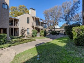 611 E 45th ST 25, Austin TX 78751