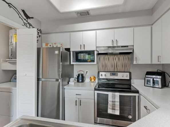 6000 Shepherd Mountain CV 1413, Austin TX 78730