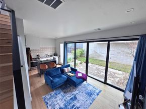 1206 Luna ST 2, Austin TX 78721