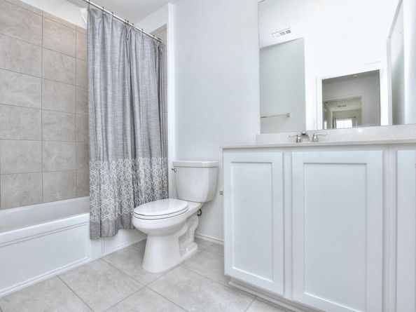 2221 Four Waters LOOP, Georgetown TX 78628