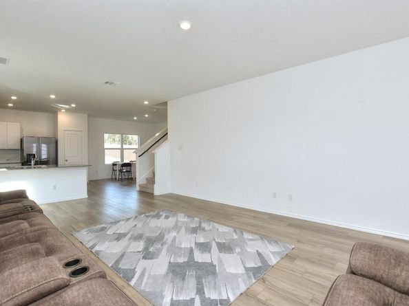 2221 Four Waters LOOP, Georgetown TX 78628