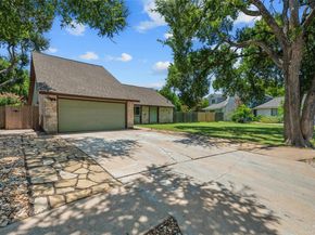 10255 Missel Thrush DR, Austin TX 78750