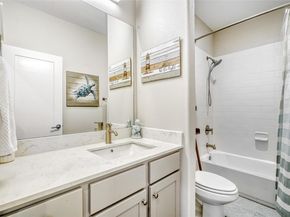 6800 Menchaca RD 5, Austin TX 78745