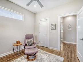 6800 Menchaca RD 5, Austin TX 78745